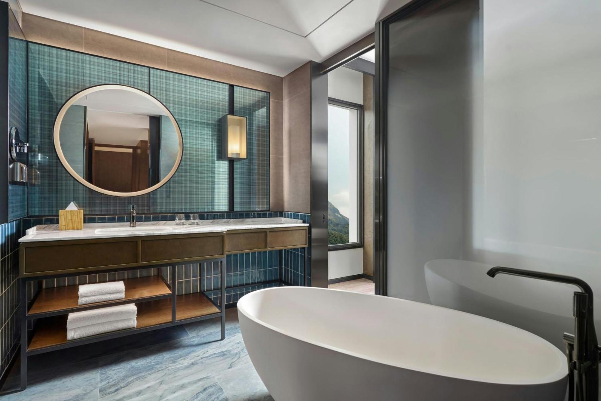Four Points By Sheraton Ha Giang Buitenkant foto