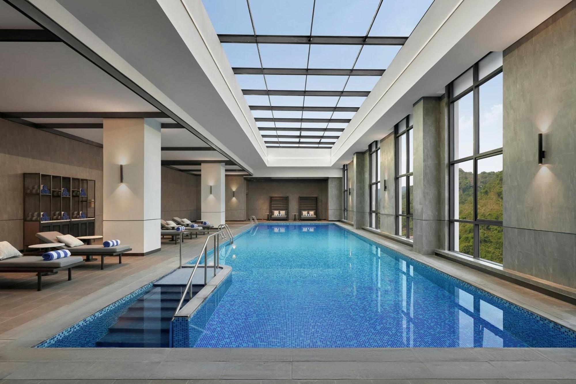 Four Points By Sheraton Ha Giang Buitenkant foto