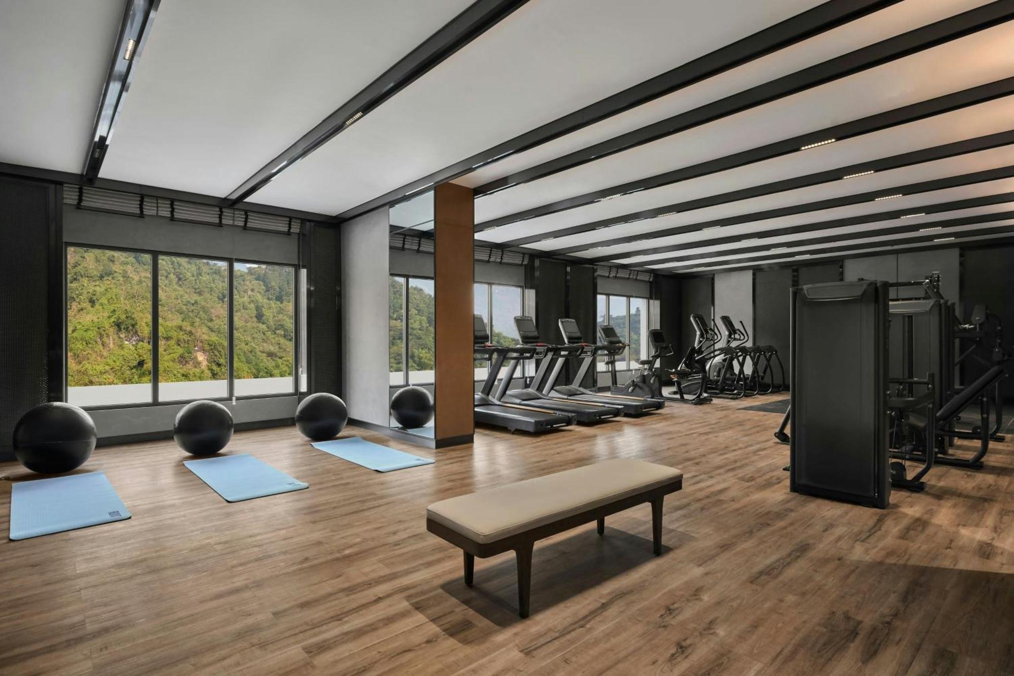 Four Points By Sheraton Ha Giang Buitenkant foto
