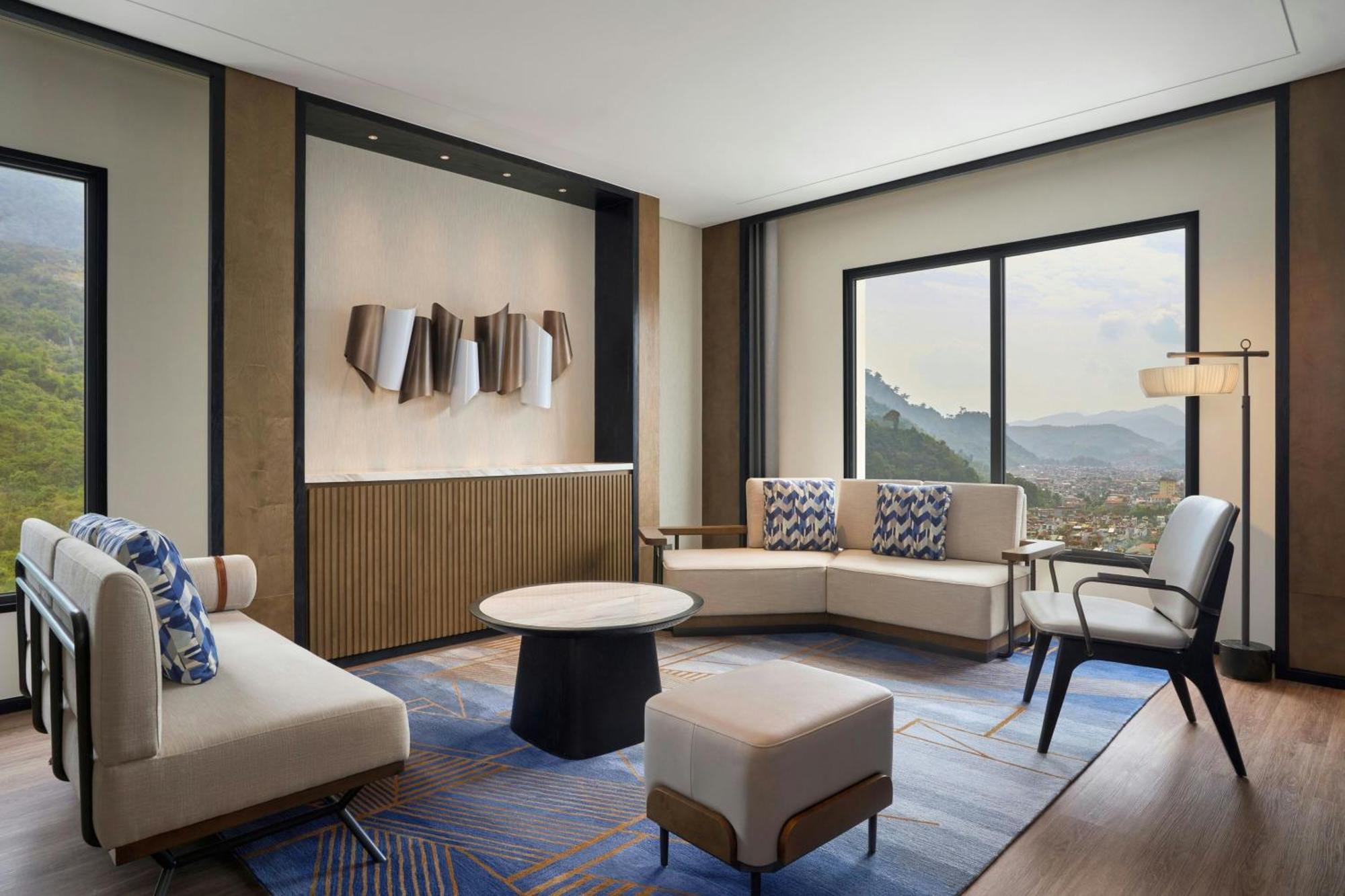 Four Points By Sheraton Ha Giang Buitenkant foto