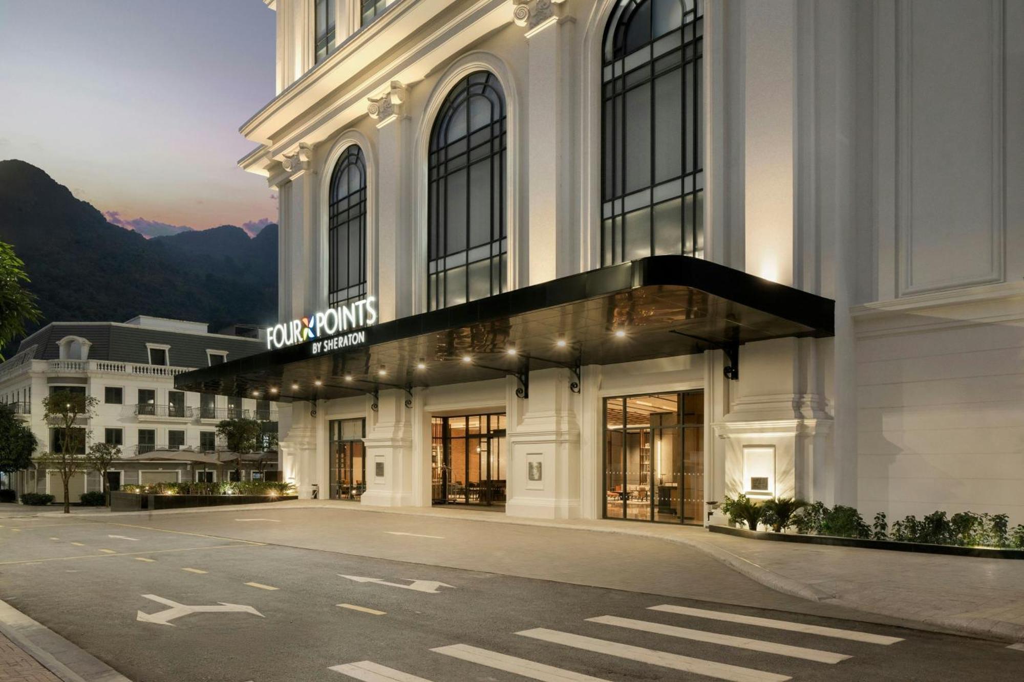 Four Points By Sheraton Ha Giang Buitenkant foto
