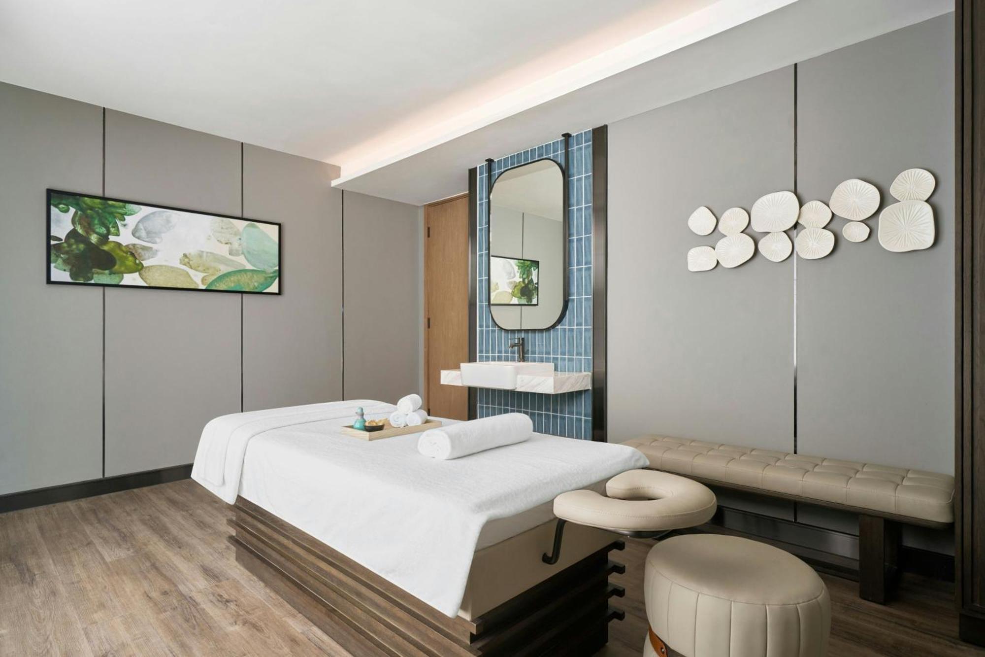 Four Points By Sheraton Ha Giang Buitenkant foto
