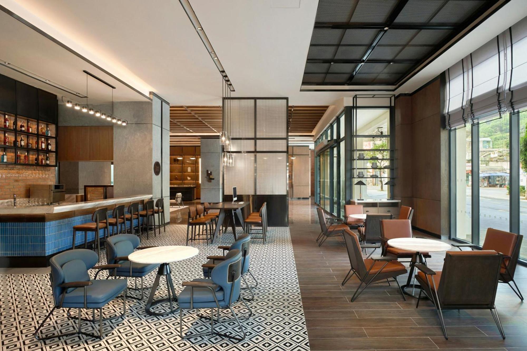 Four Points By Sheraton Ha Giang Buitenkant foto